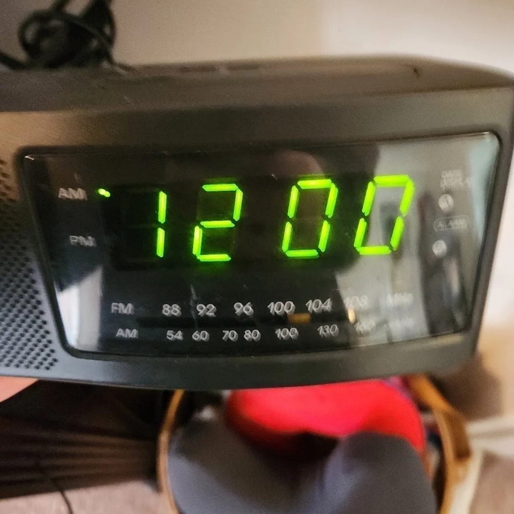 SONY DREAM MACHINE Clock Radio AM/FM Digital ICF-C740 Dual Alarm Backup Battery